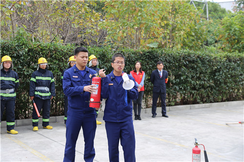 消防演练1_副本.jpg