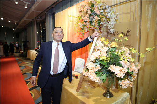 晚宴5_副本.jpg 晚宴5_副本.jpg