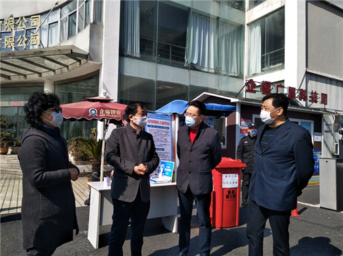 政协副主席肖镛2_副本.jpg 政协副主席肖镛2_副本.jpg