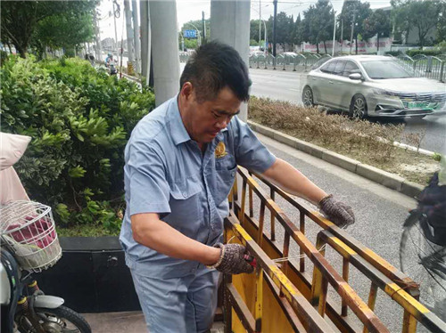 迎战台风2_副本.jpg