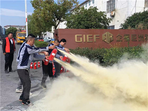 消防演练11_副本.jpg